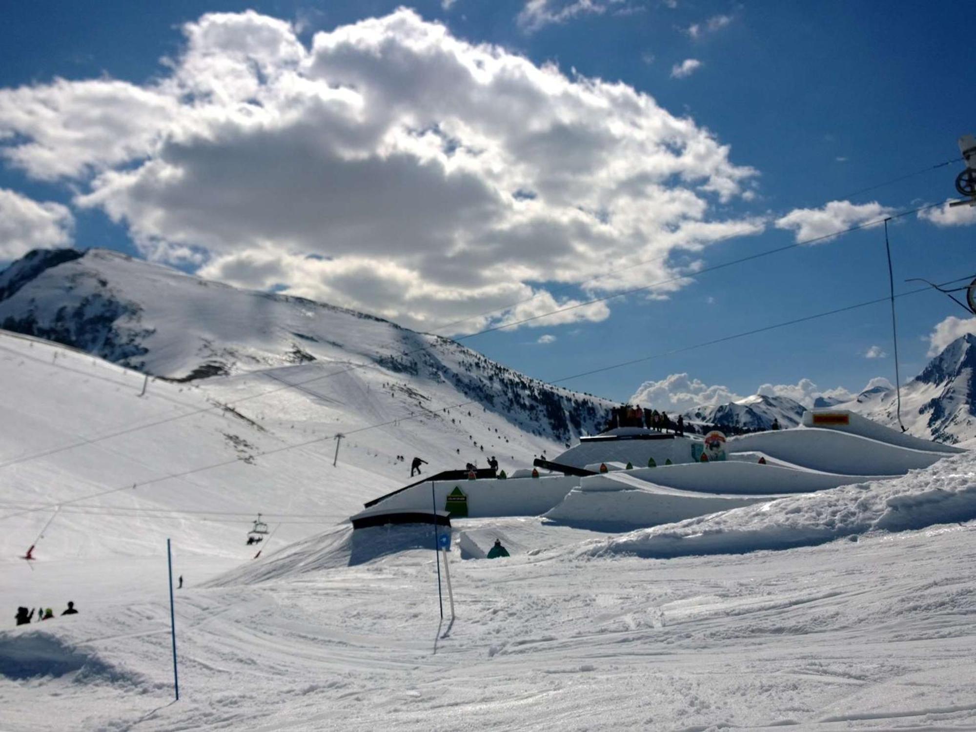 Charmant Studio Cabine 4 Pers. Avec Balcon, Proche Centre Et Thermes A Saint-Lary-Soulan - Fr-1-296-231 Eksteriør billede